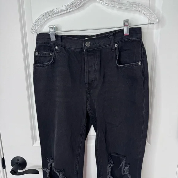 Free People Maggie Washed Black High-Rise Distressed straight Jeans 26 - Picture 3 of 11